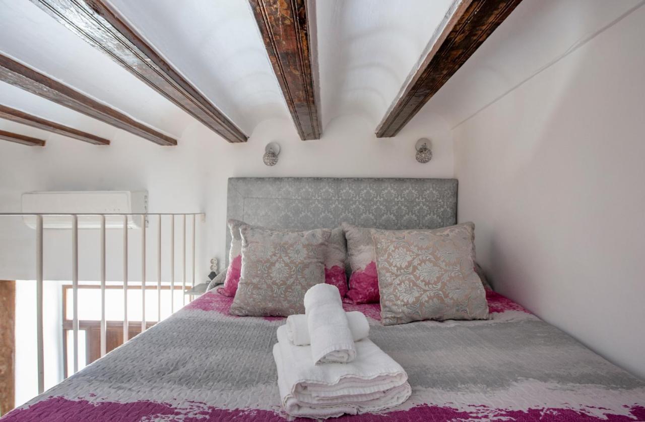 Santa Clara Chic Apartment Sevilla Bagian luar foto